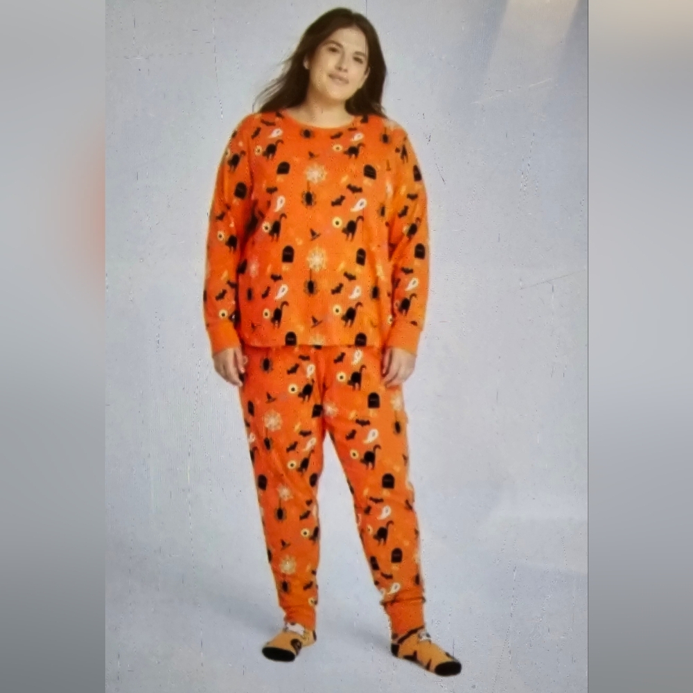 #1189 Hyde and eek women's 2pc pajamas set Color orange